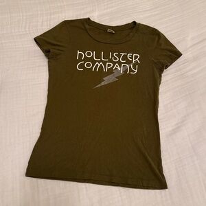 Vintage 2006 Olive green lightning bolt hollister tshirt